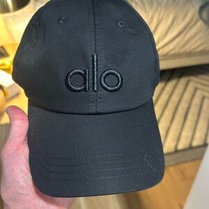 Women's Alo Off duty cap
